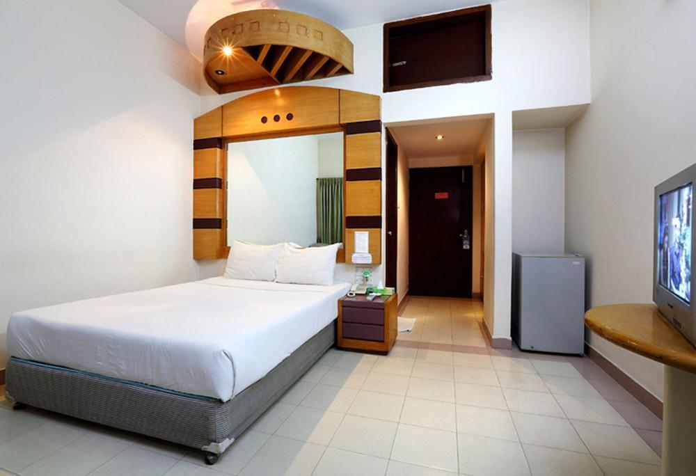 Uni Resort Cox's Bazar Exterior foto