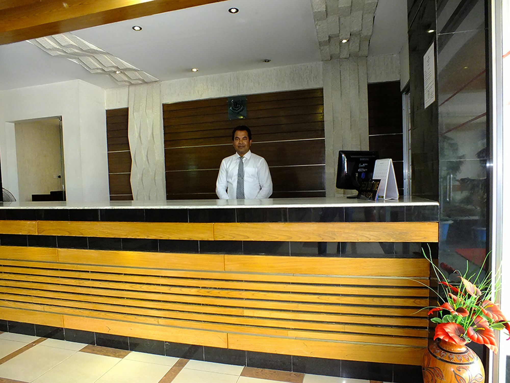 Uni Resort Cox's Bazar Exterior foto
